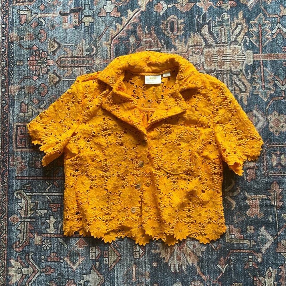Floral button crop top